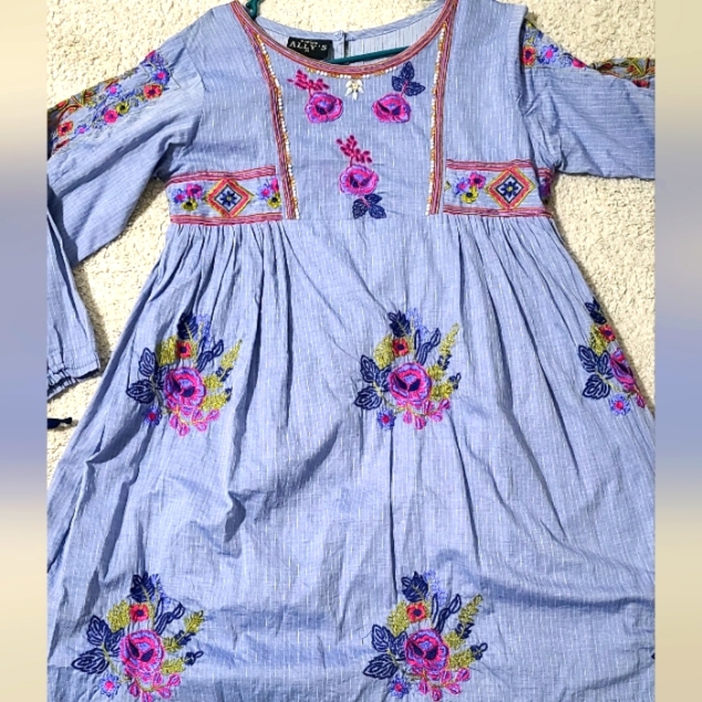 Allys kurti